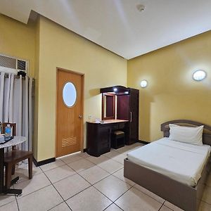 Single Room No Window